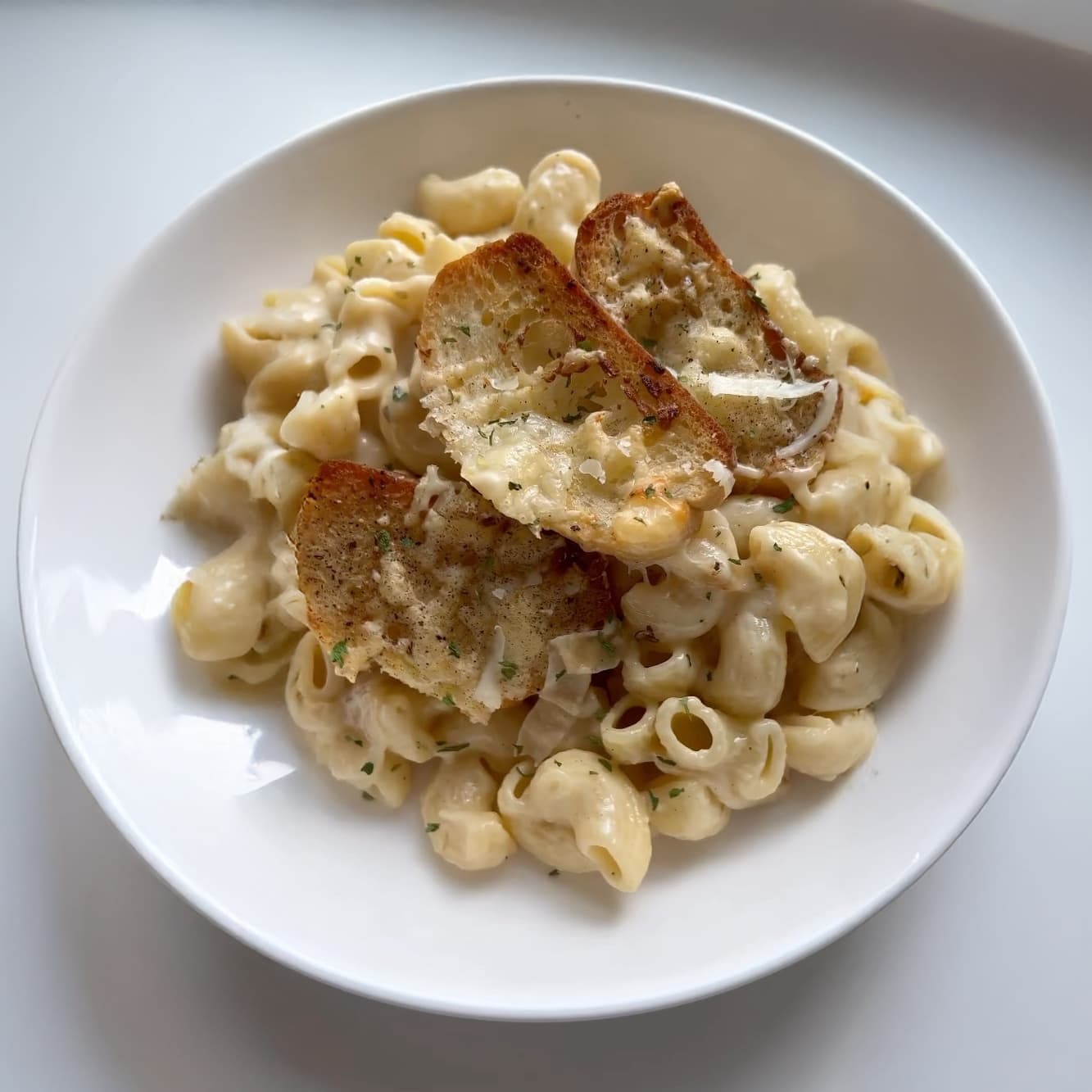 French Onion Soup Mac & Cheese