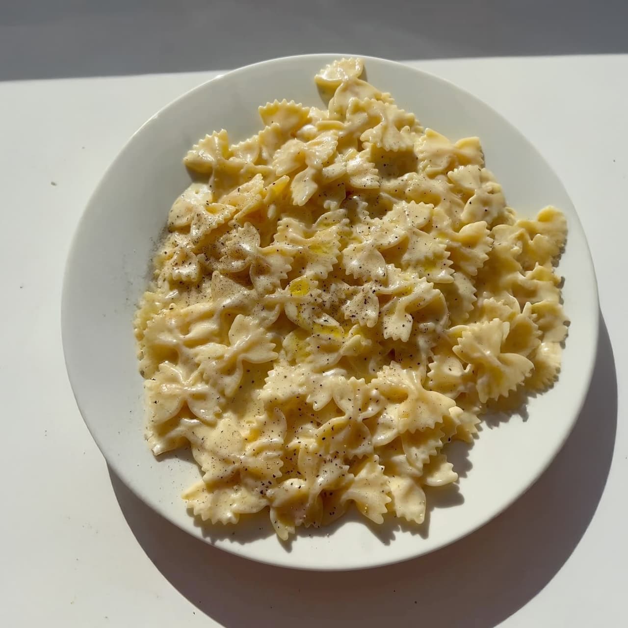 Truffle Mac & Cheese (Bowtie Pasta)