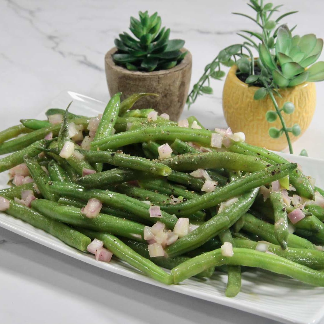 Hot Honey Shallot Green Beans