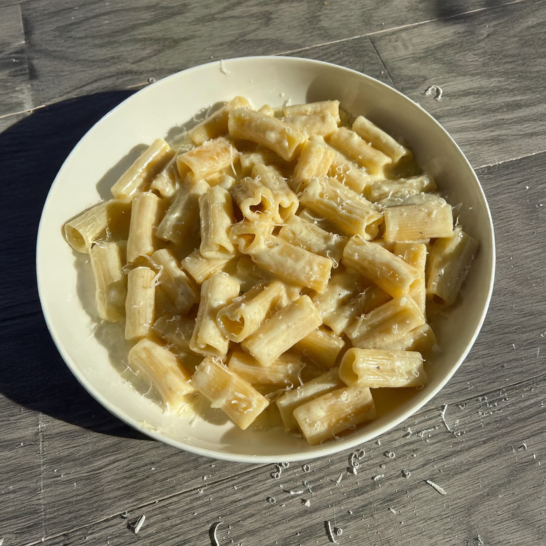 Cheesy Truffle Alfredo Pasta