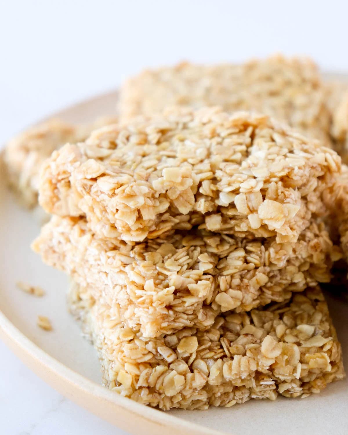 Copycat Starbucks Oat Bars (no-bake)