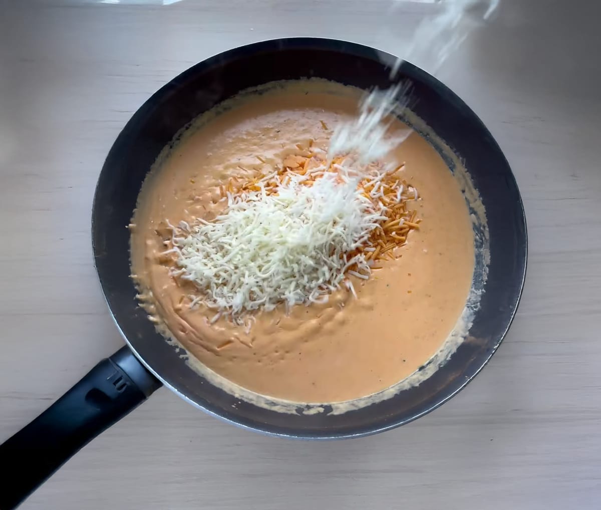 Buffalo Chicken Mac & Cheese