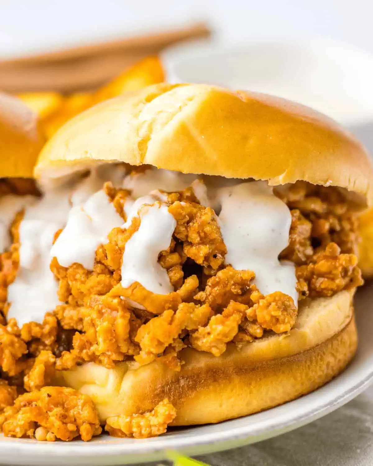 Slow Cooker Buffalo Chicken Sloppy Joes