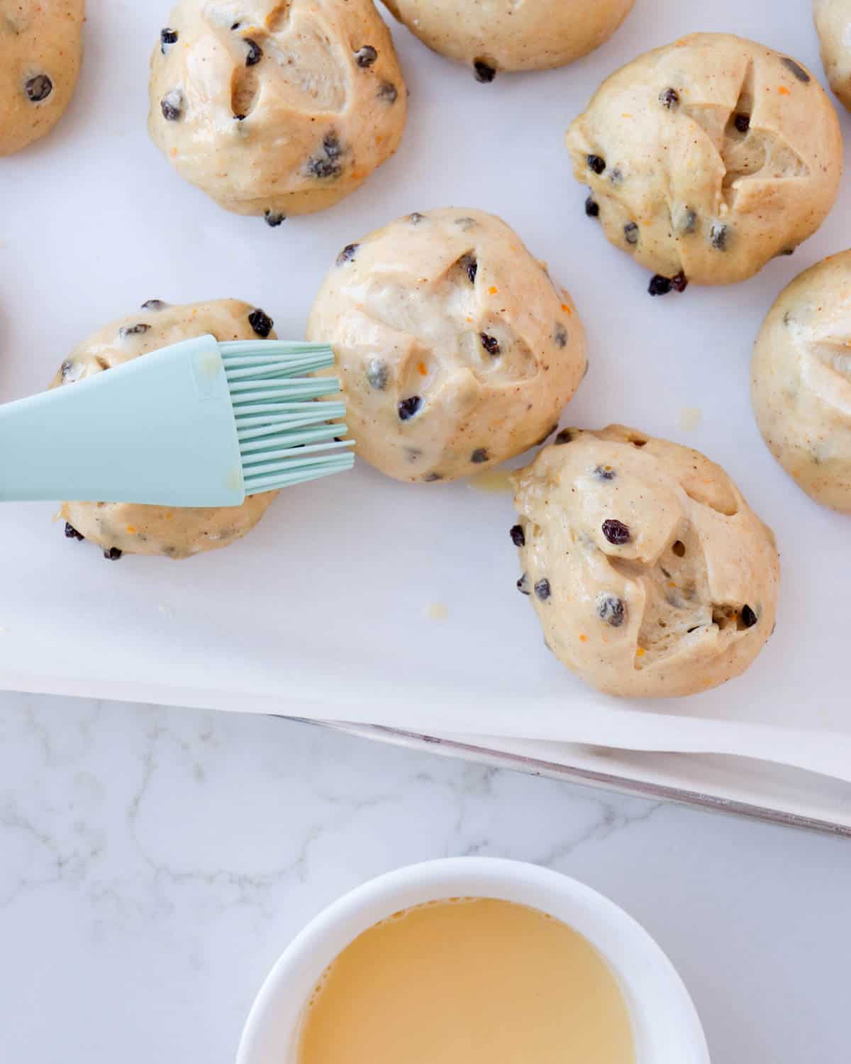 Currant Hot Cross Buns with Icing