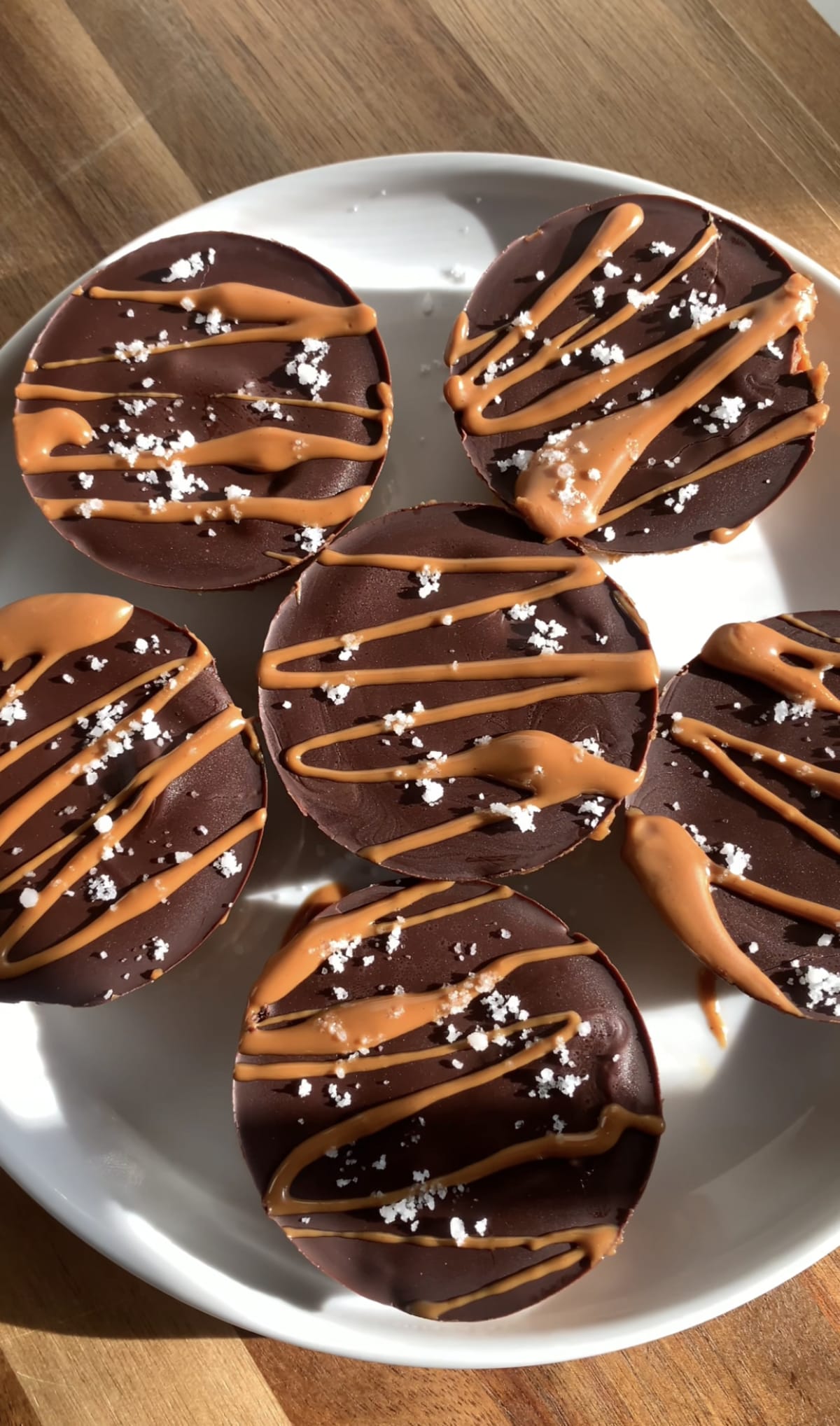 Chocolate Peanut Butter Oat Cups