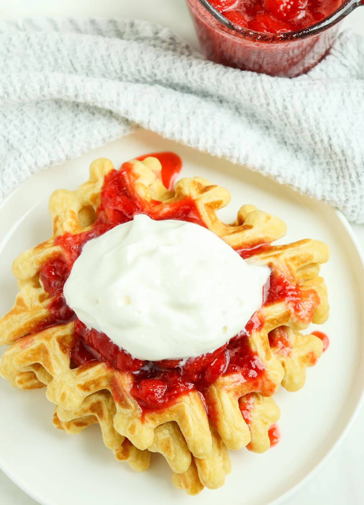 Easy Homemade Waffles