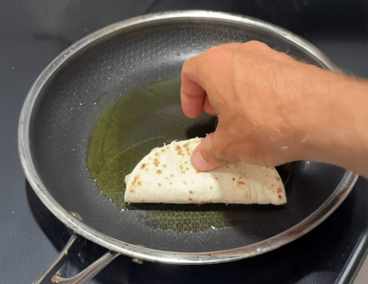 High-Protein Shredded Chicken Mini Tacos