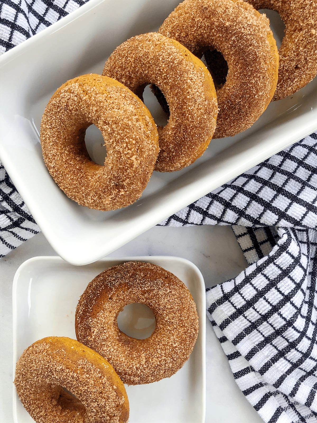 Baked Vegan Pumpkin Donuts