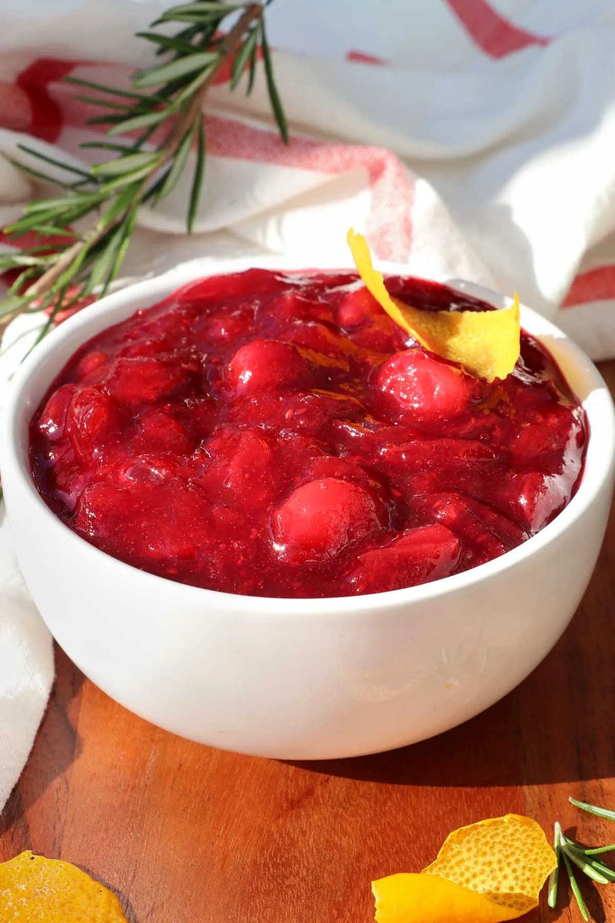 Cranberry Sauce with Cinnamon and Orange