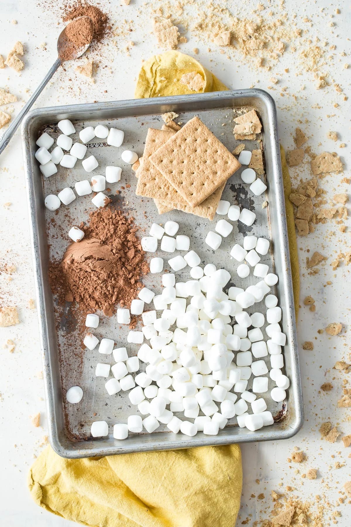 Microwave S’mores Mug Cakes