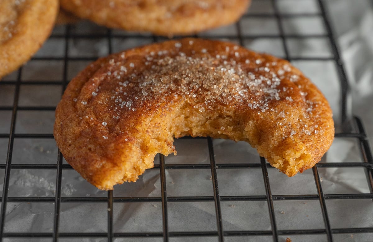 Brown Butter Pumpkin Snickerdoodle Cookies