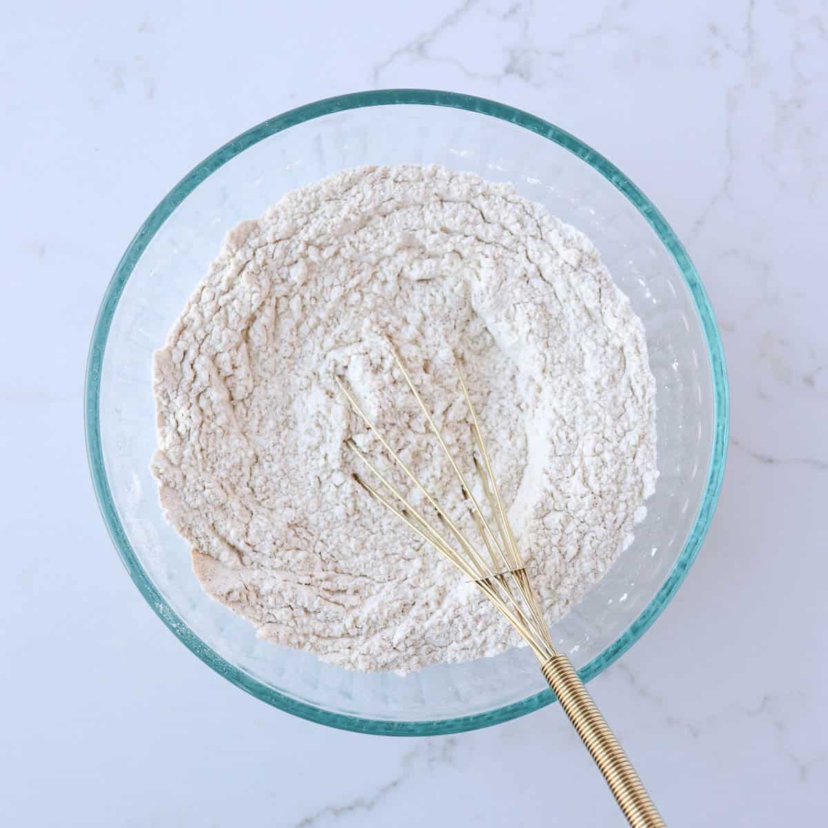 Easy Apple Spice Muffins (with applesauce)