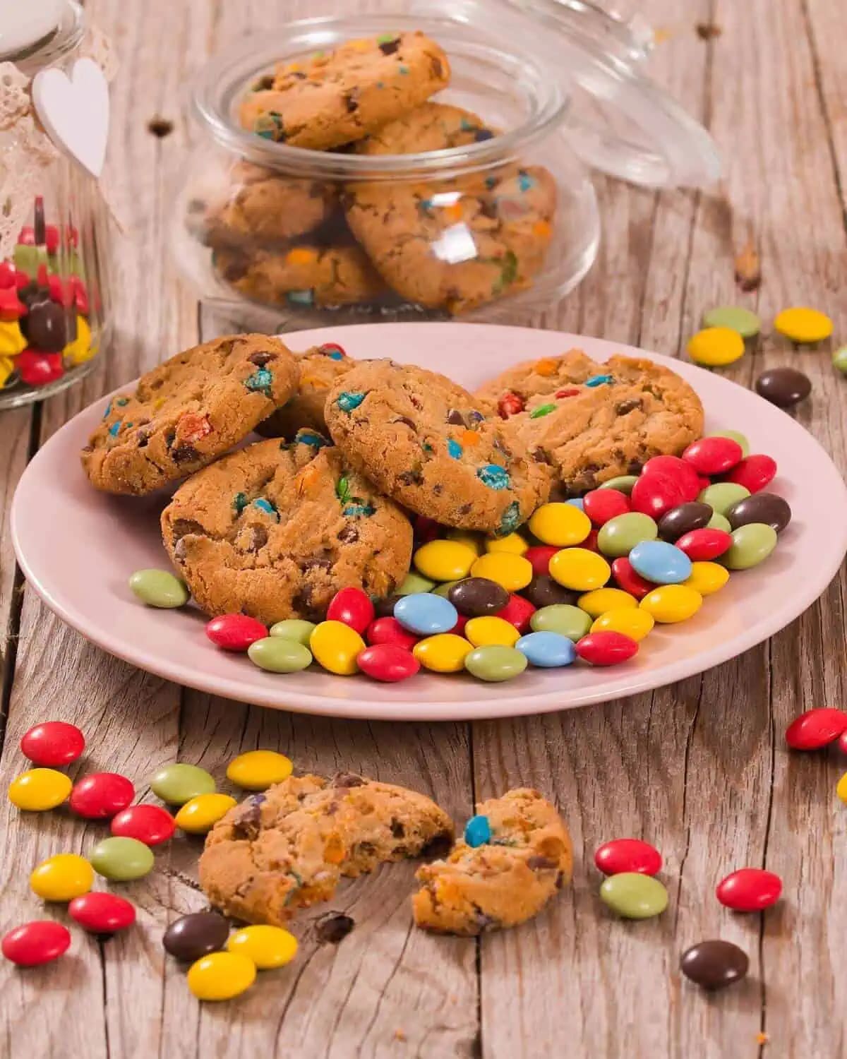 M&M Chocolate Chip Cookies
