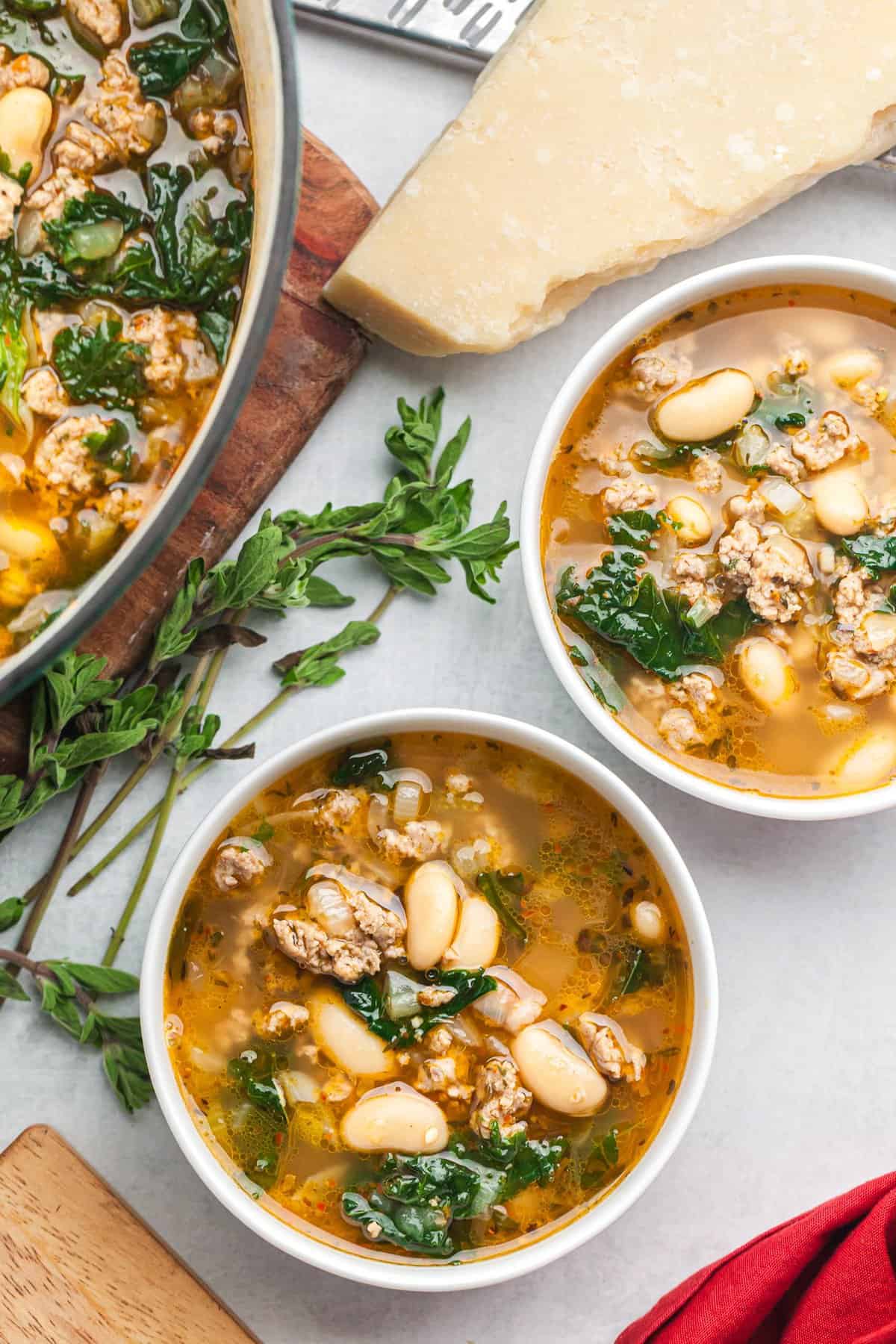 Sausage, Kale, and White Bean Soup