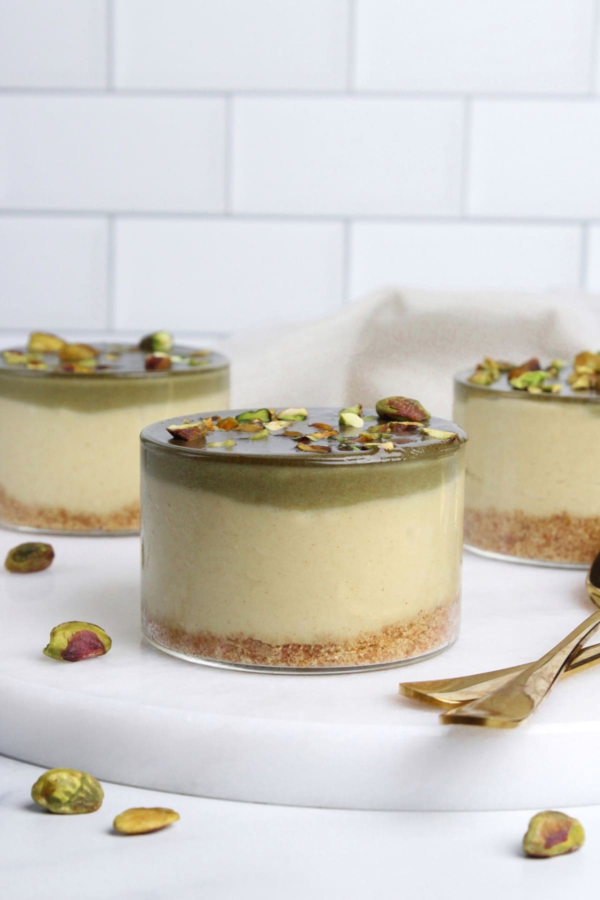 No-Bake Vegan Pistachio Cheesecake Cups