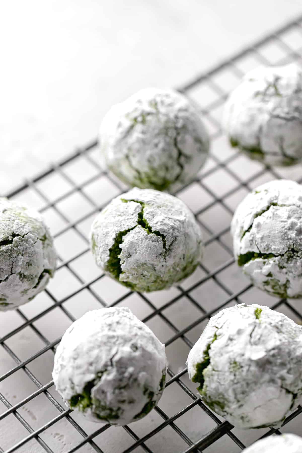 Matcha Amaretti Cookies