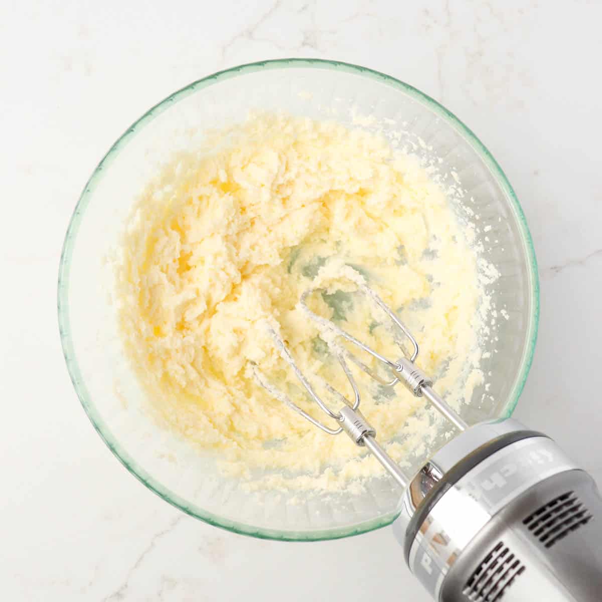 Chewy & Spicy Ginger Molasses Cookies