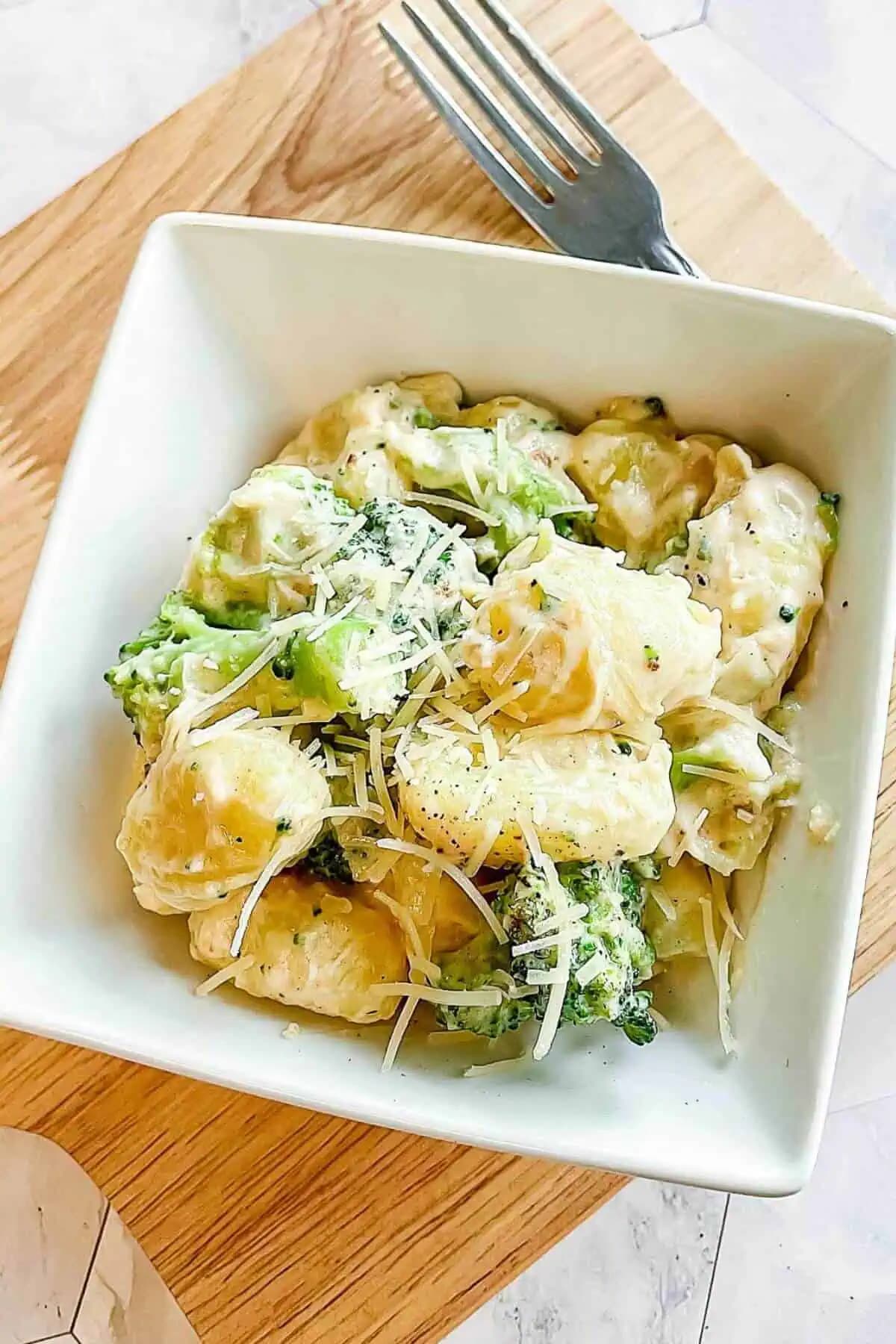 Creamy Gnocchi Alfredo with Broccoli