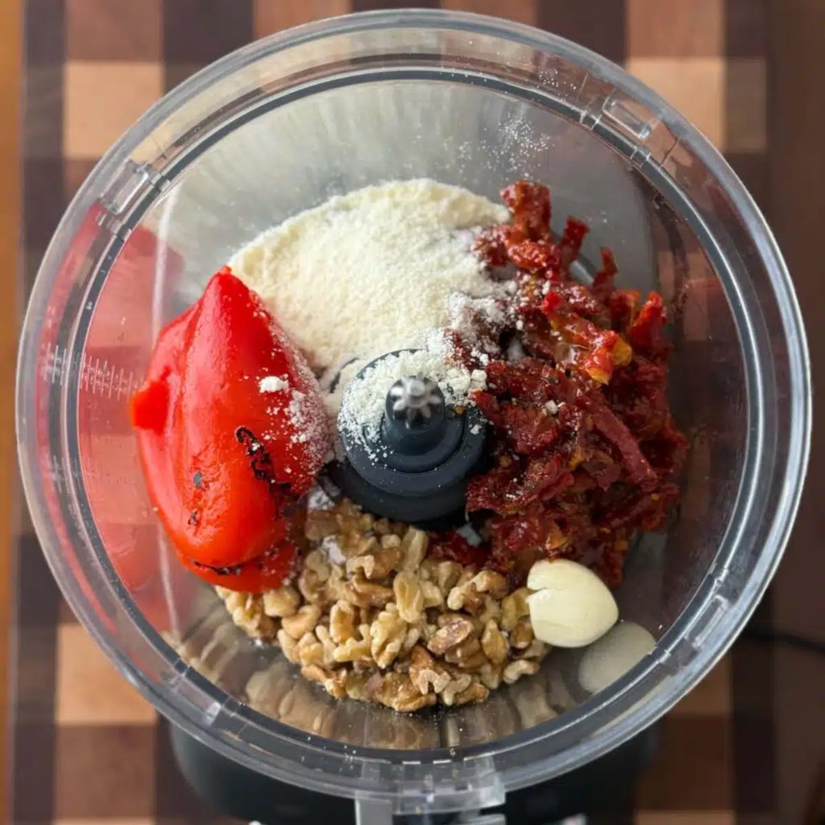 Sun-Dried Tomato Pesto