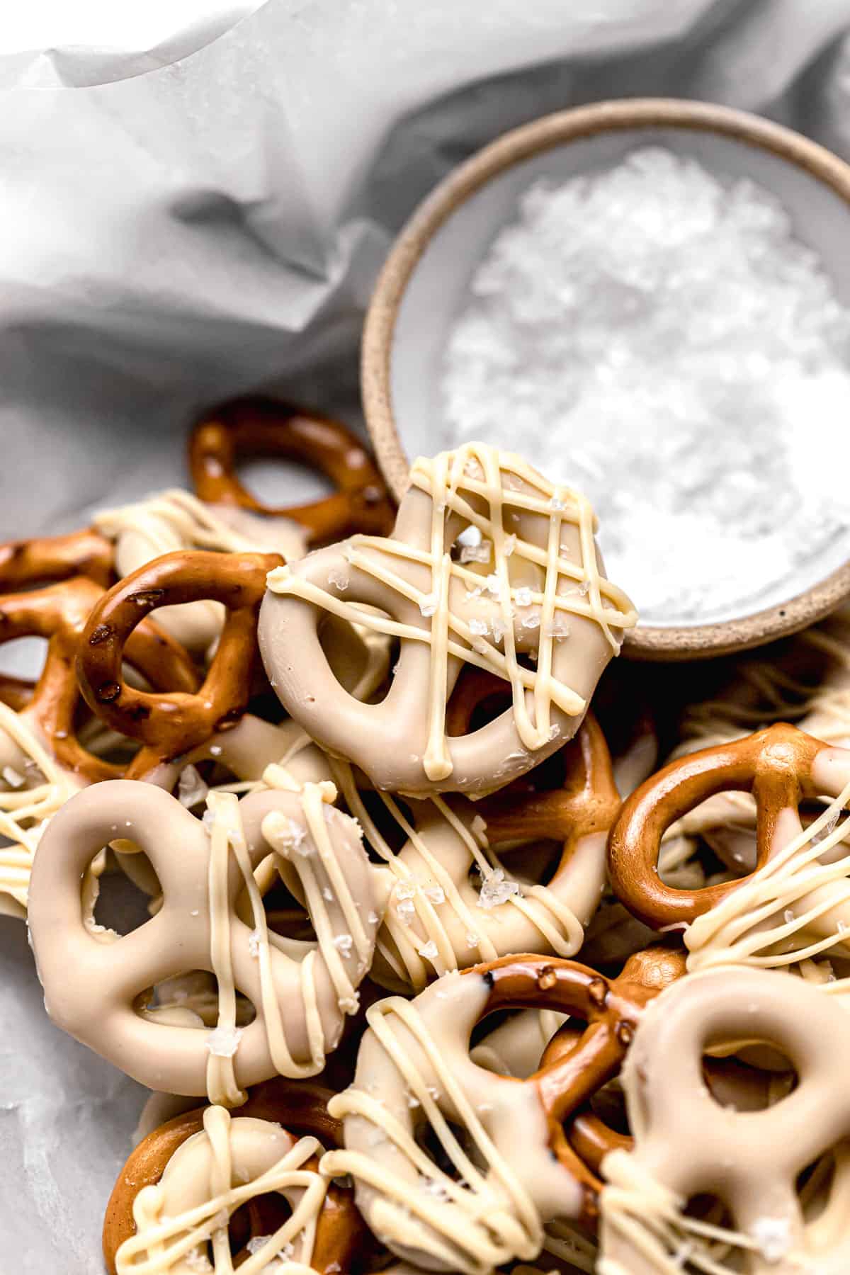 Caramelized White Chocolate Covered Pretzels