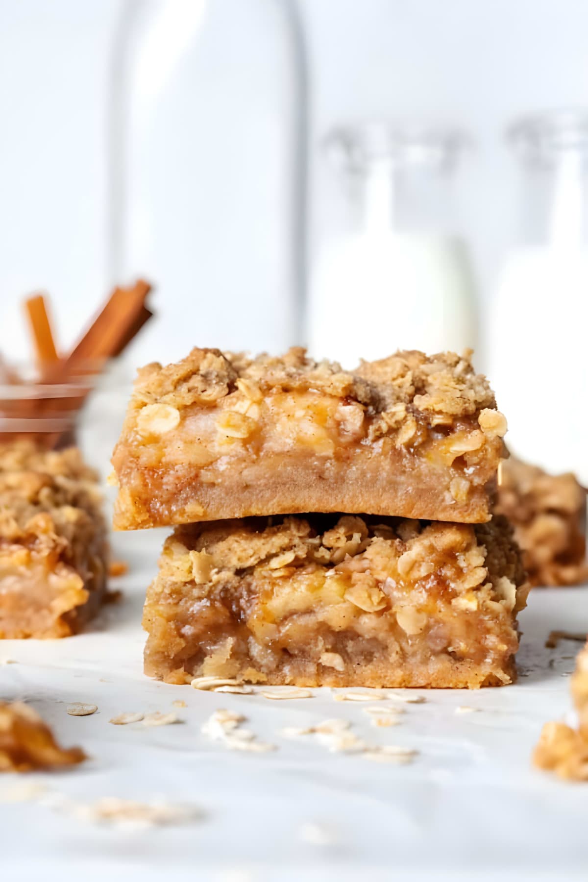 Apple Crisp Bars