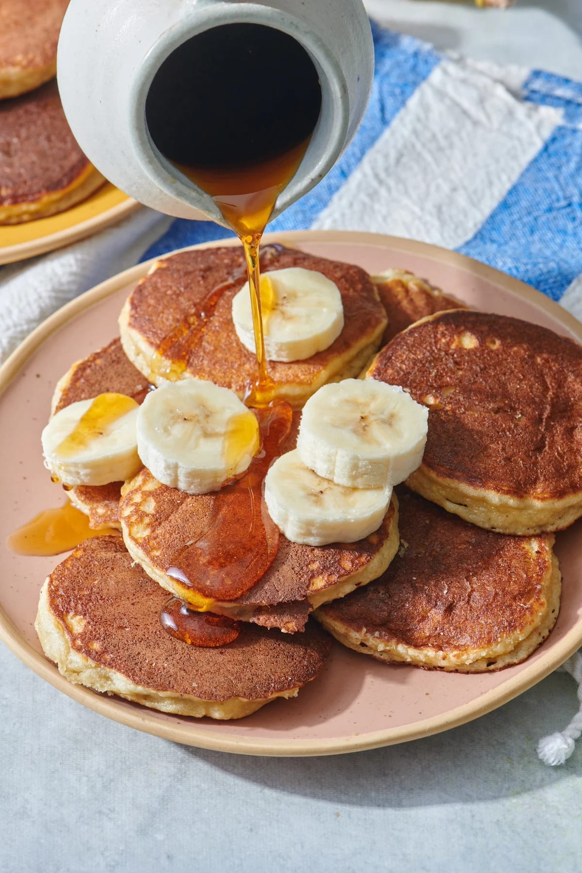 Almond Flour Banana Pancakes 