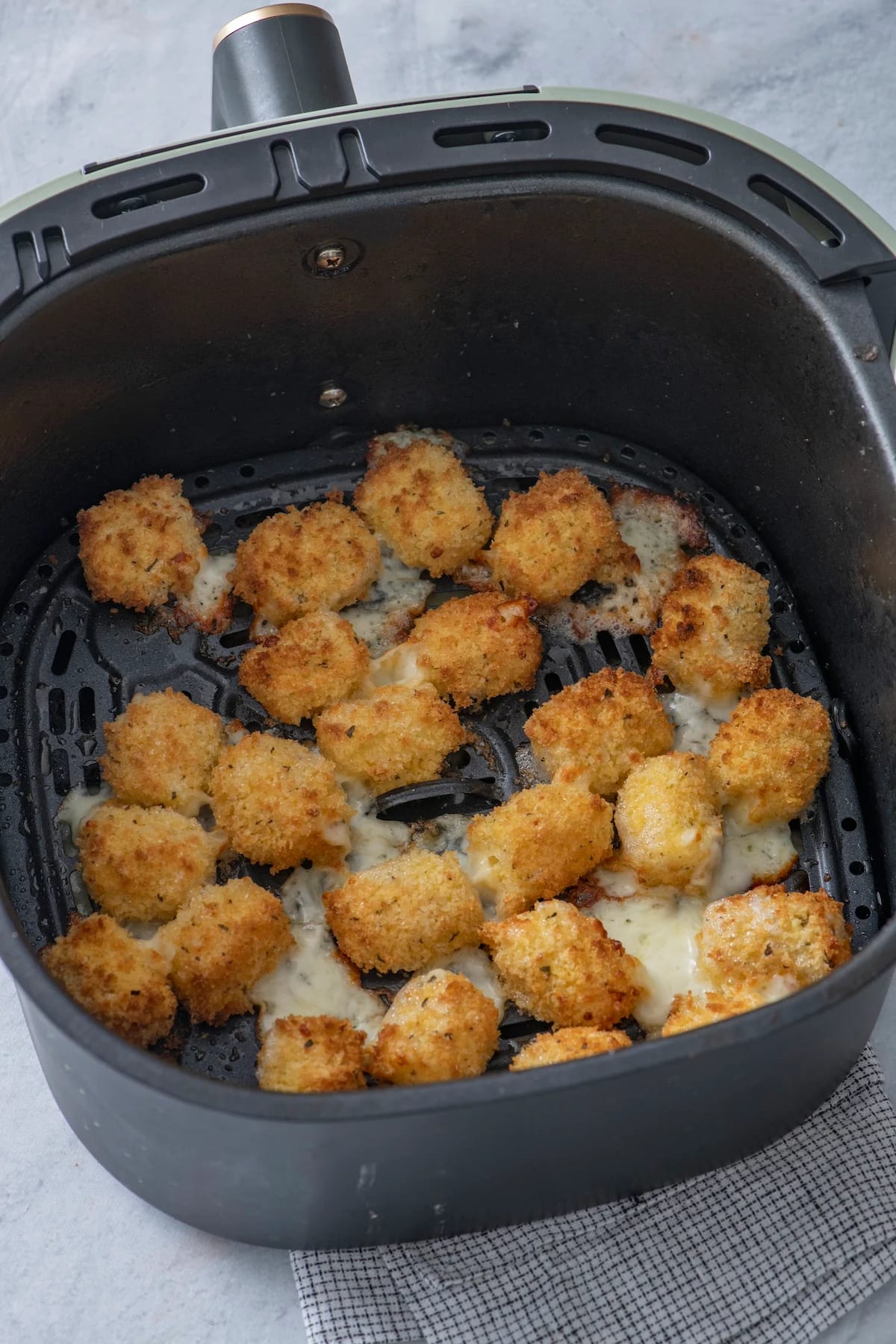 Air Fryer Crispy Cheese Bites