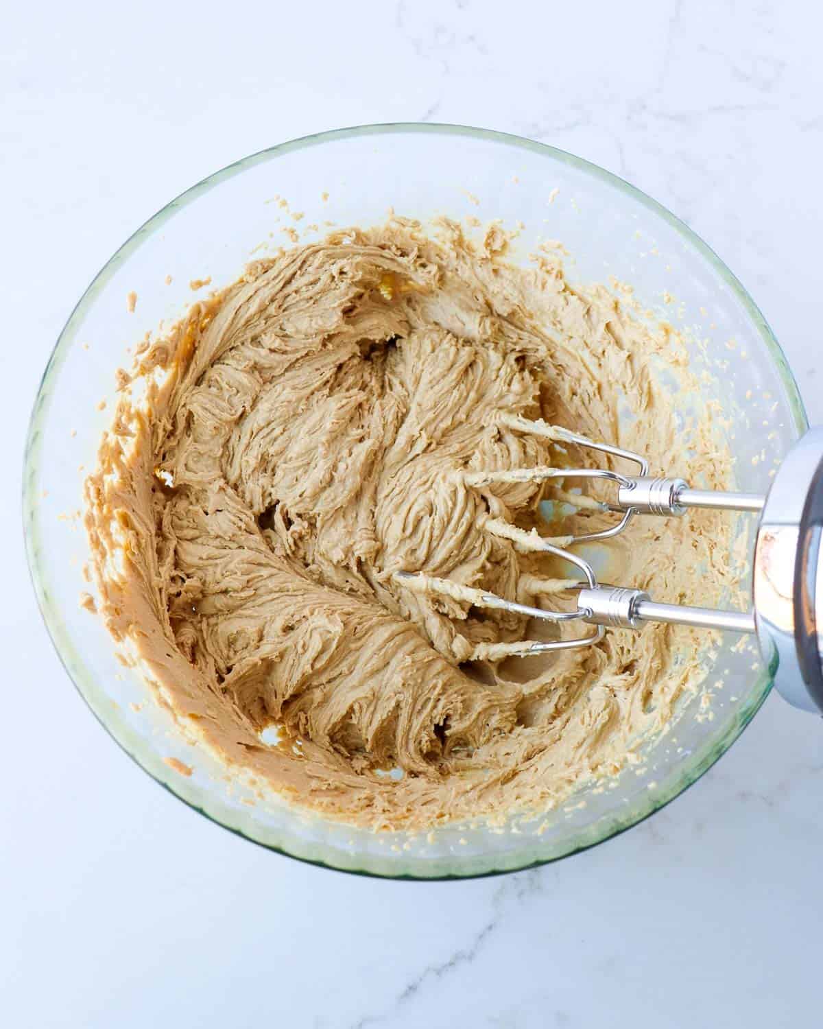 Pumpking Spice Cupcakes with Salted Caramel Frosting
