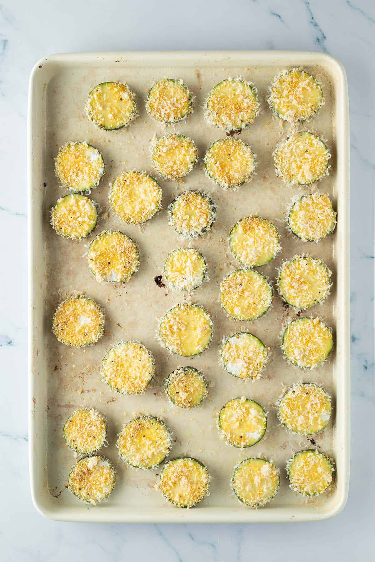 Crispy Parmesan Baked Zucchini Chips