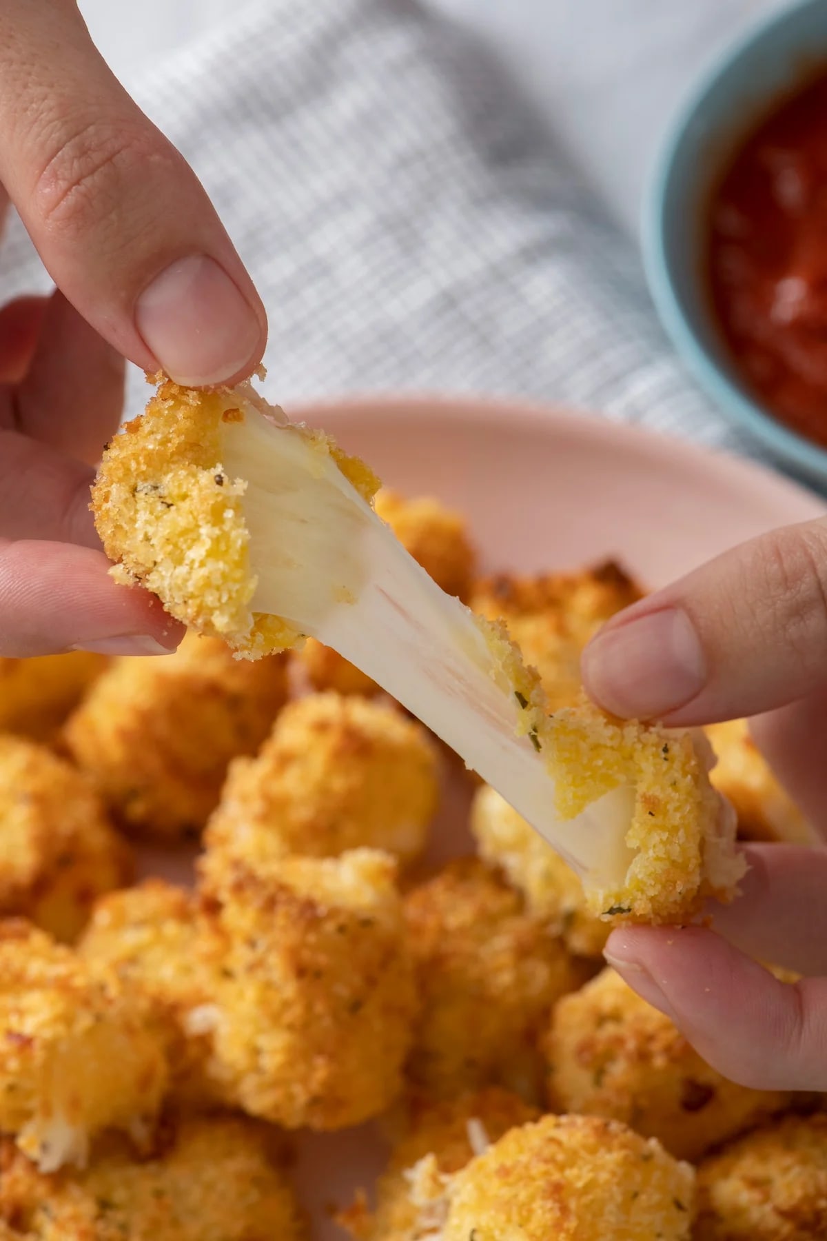 Air Fryer Crispy Cheese Bites