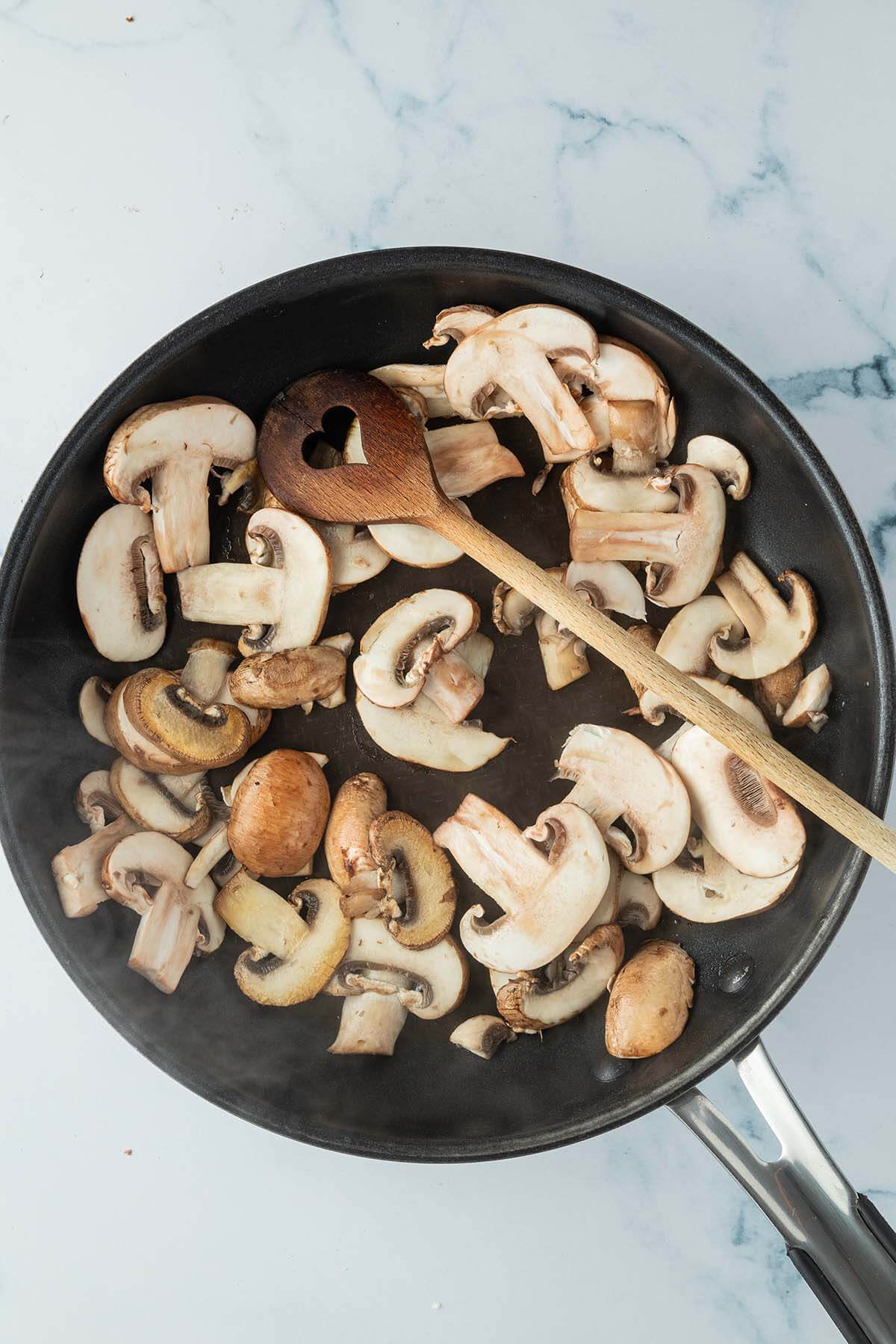 Quick Udon Miso Soup