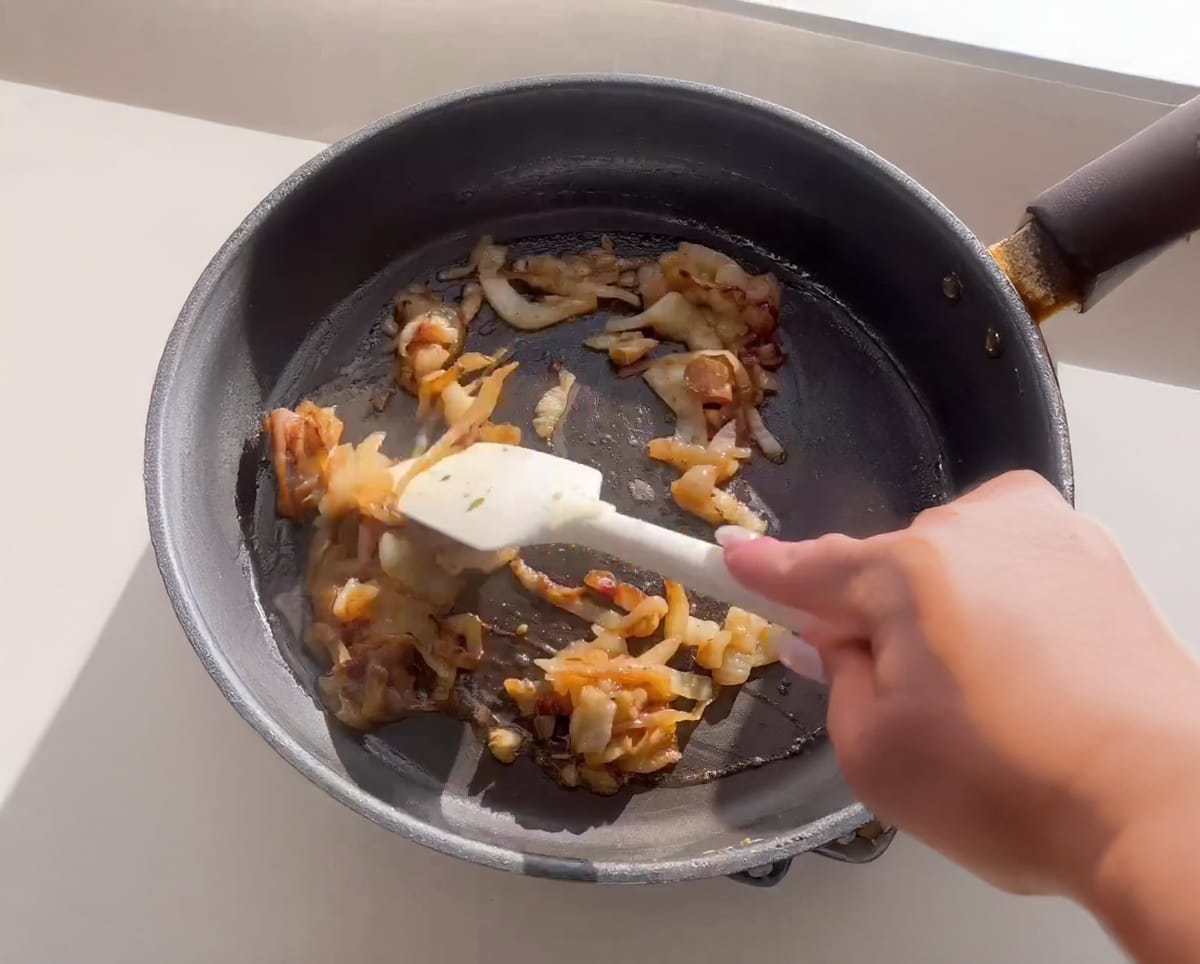 French Onion Soup Mac & Cheese