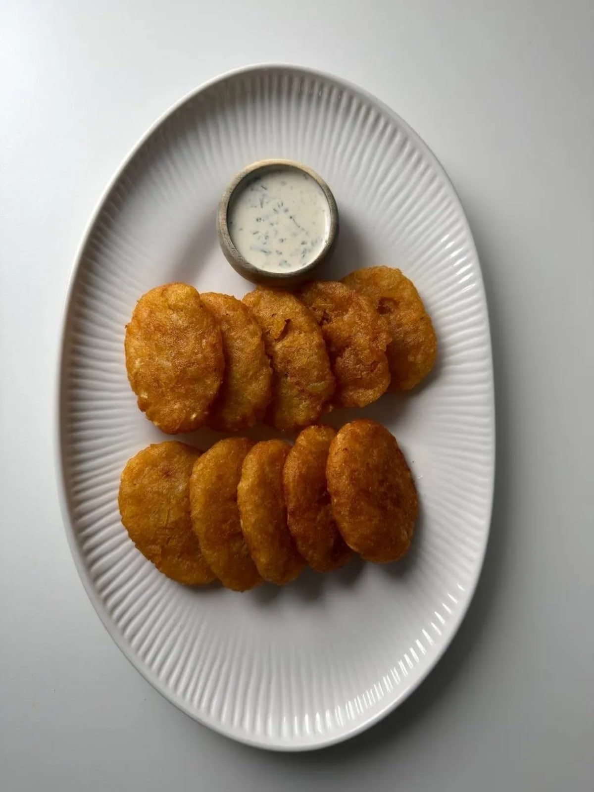 Classic Hashbrowns with Homemade Ranch Sauce