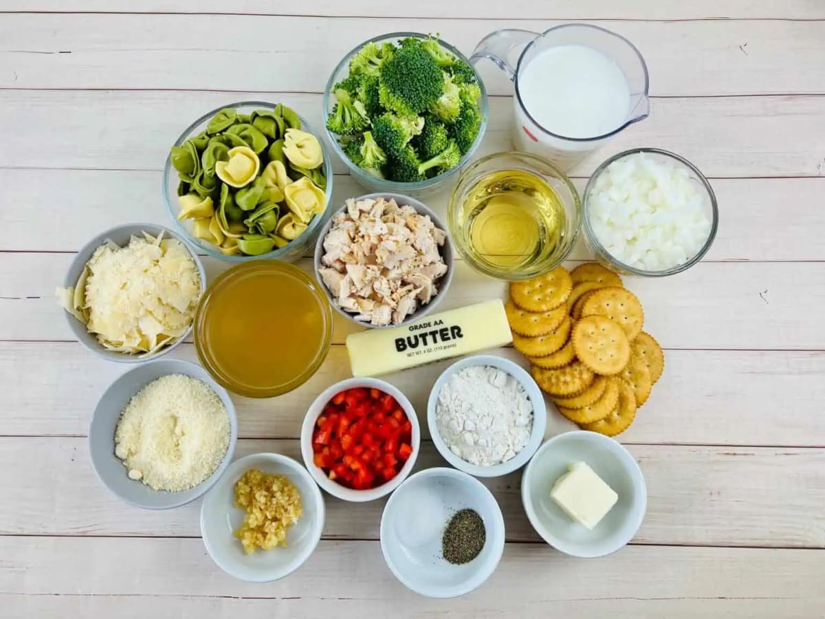 Chicken and Cheese Tortellini Bake