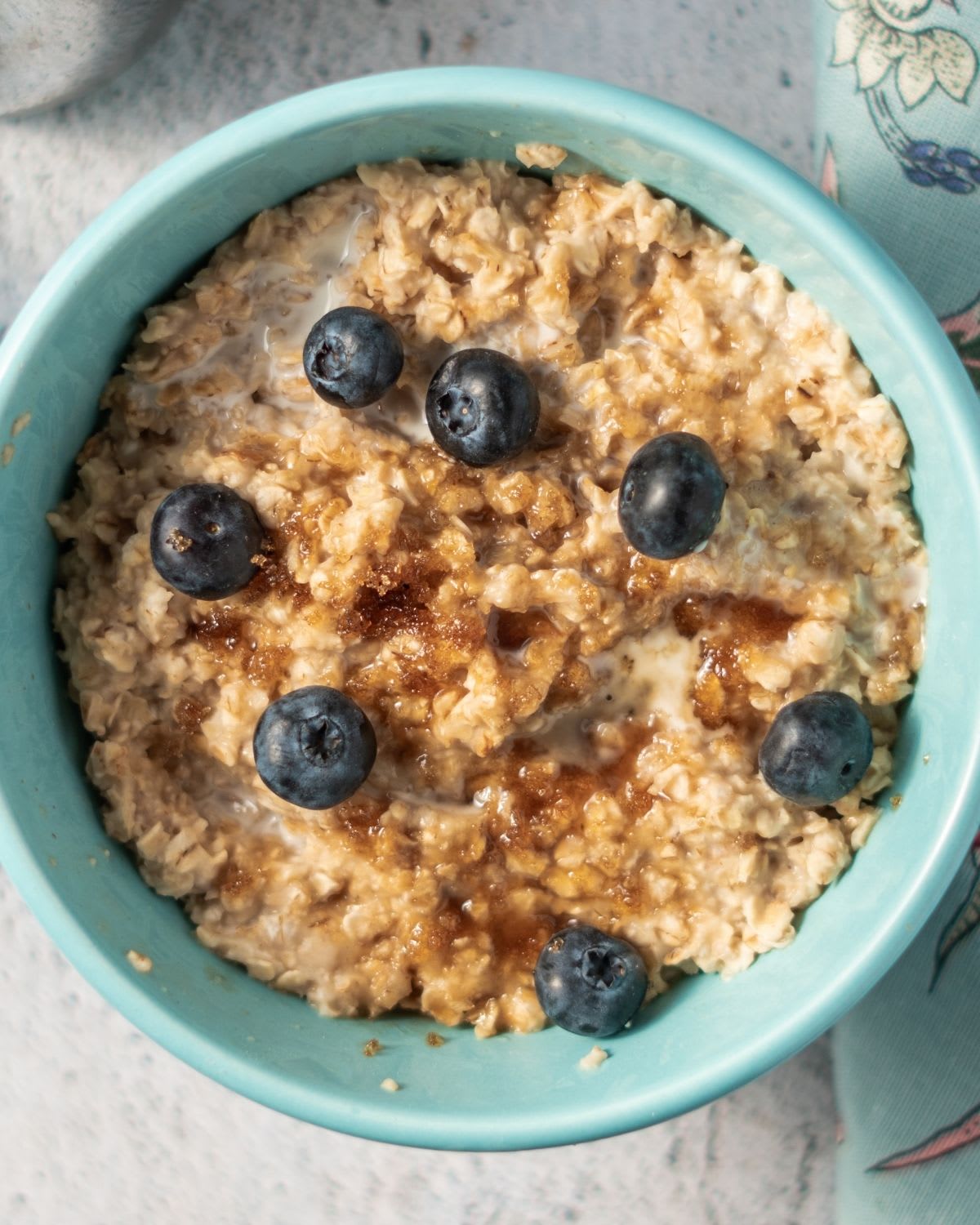Oatmeal with Blueberries