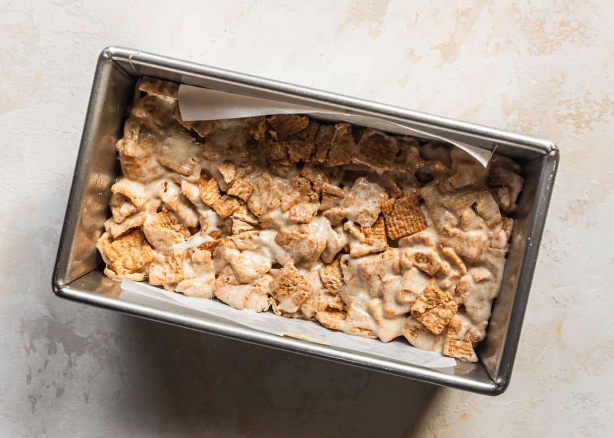 Small Batch Cinnamon Toast Crunch Marshmallow Treats