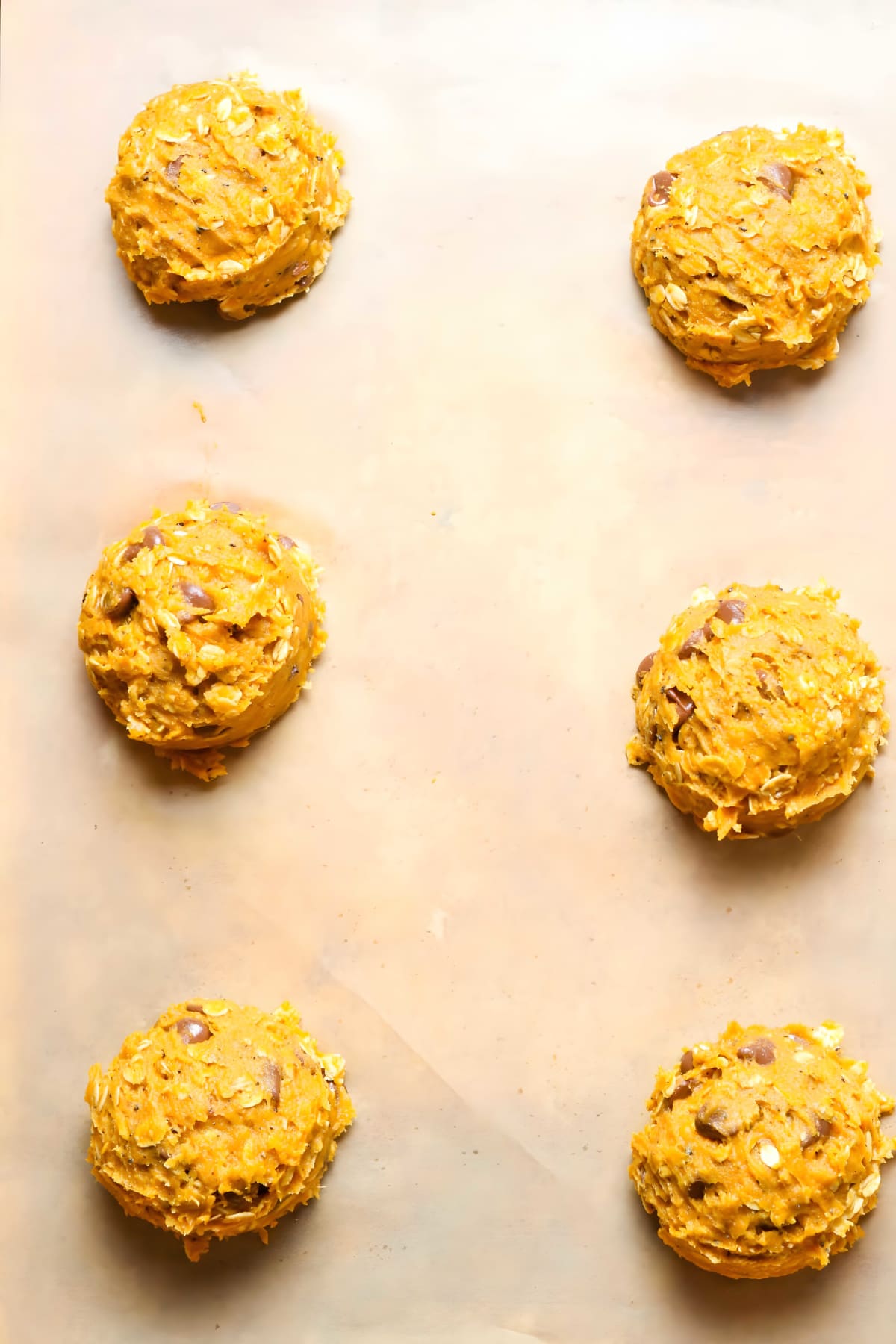 Pumpkin Oatmeal Chocolate Chip Cookies