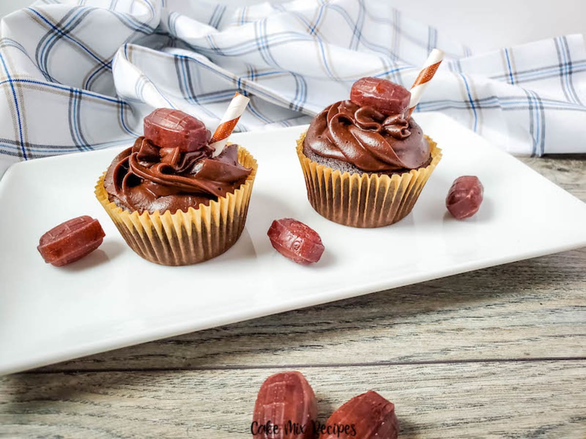 Chocolate Root Beer Cupcakes