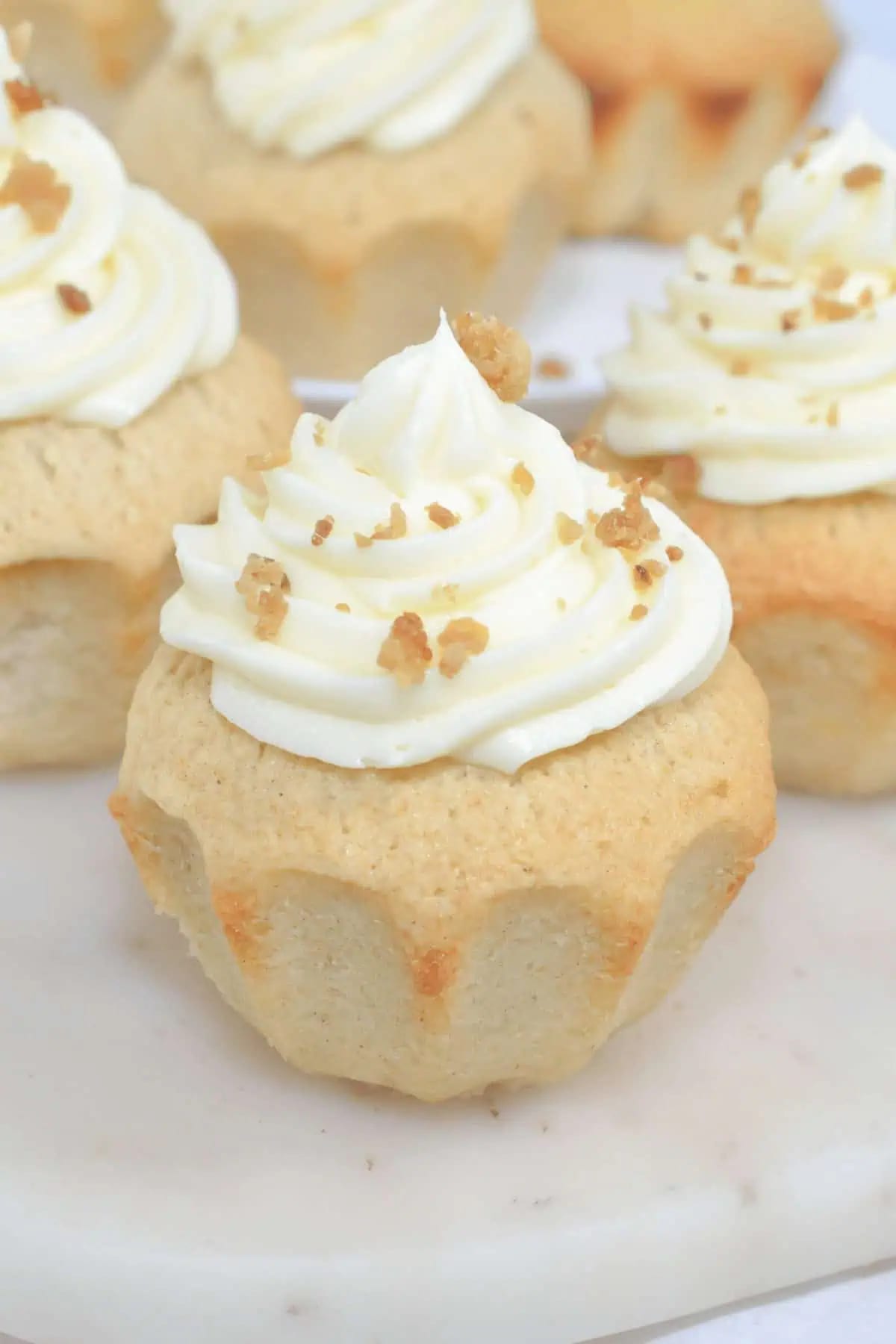 Cinnamon Cupcakes with Maple Frosting