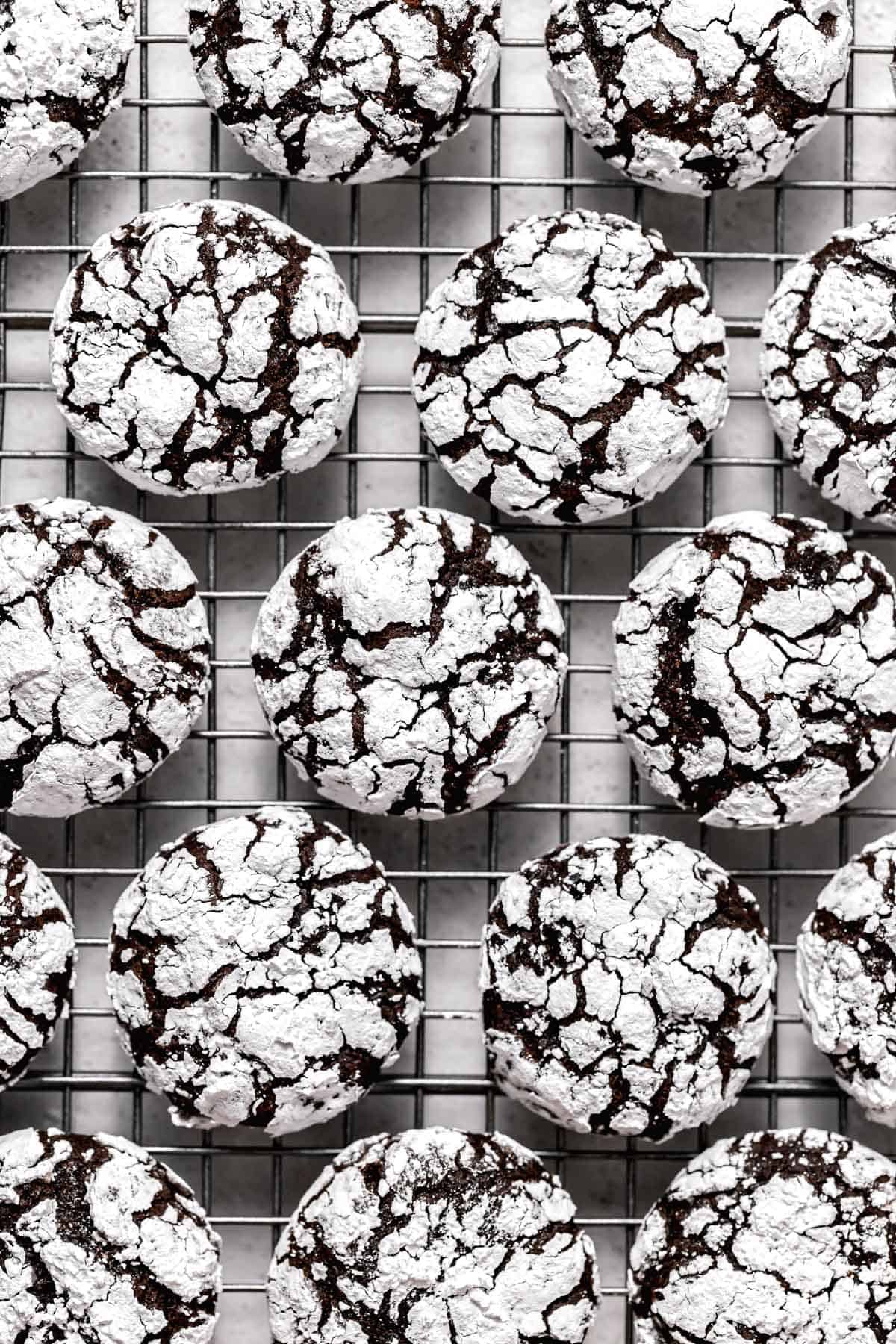 Chocolate Peppermint Crinkle Cookies