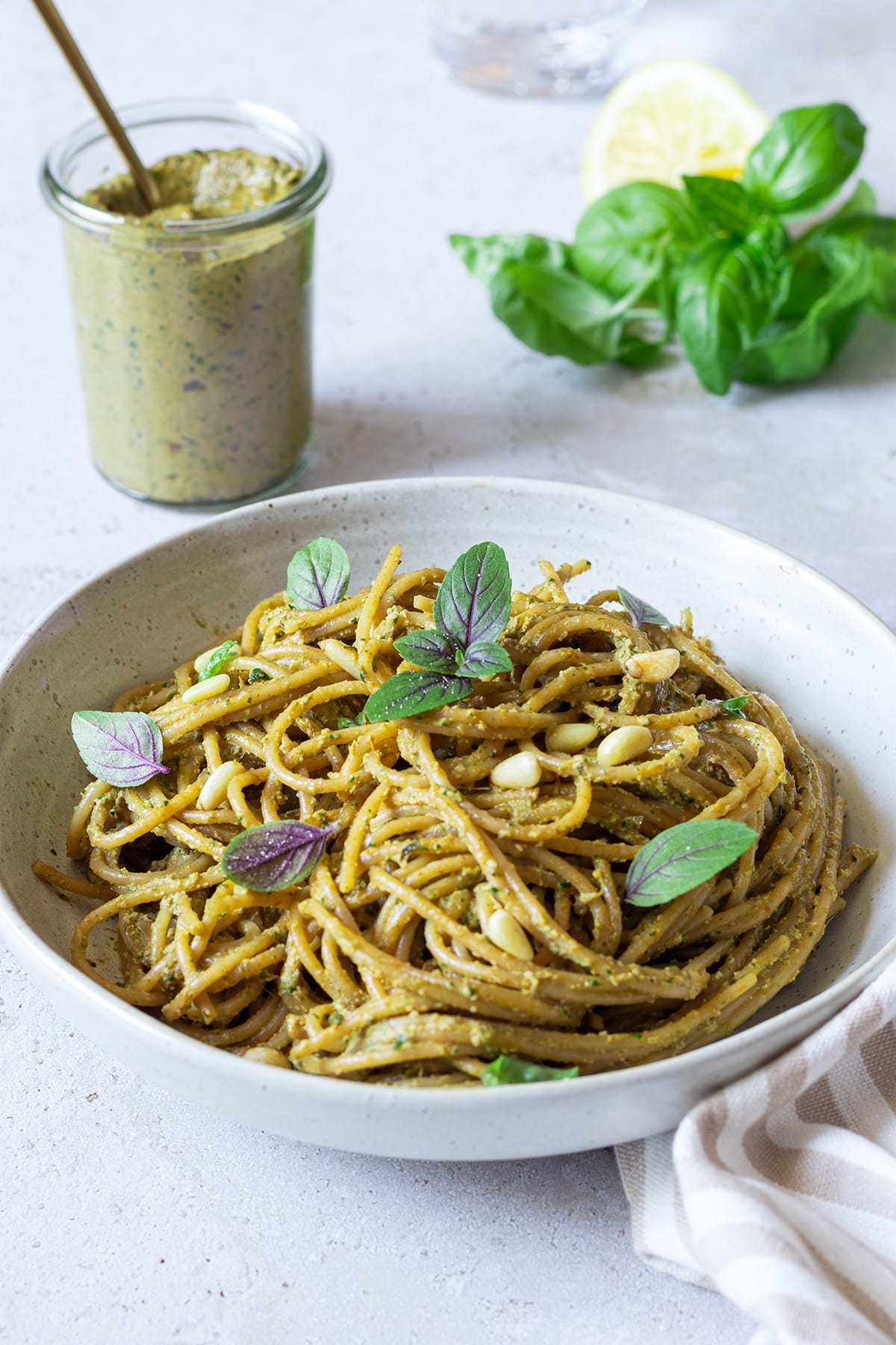 Low-Calorie Pesto
