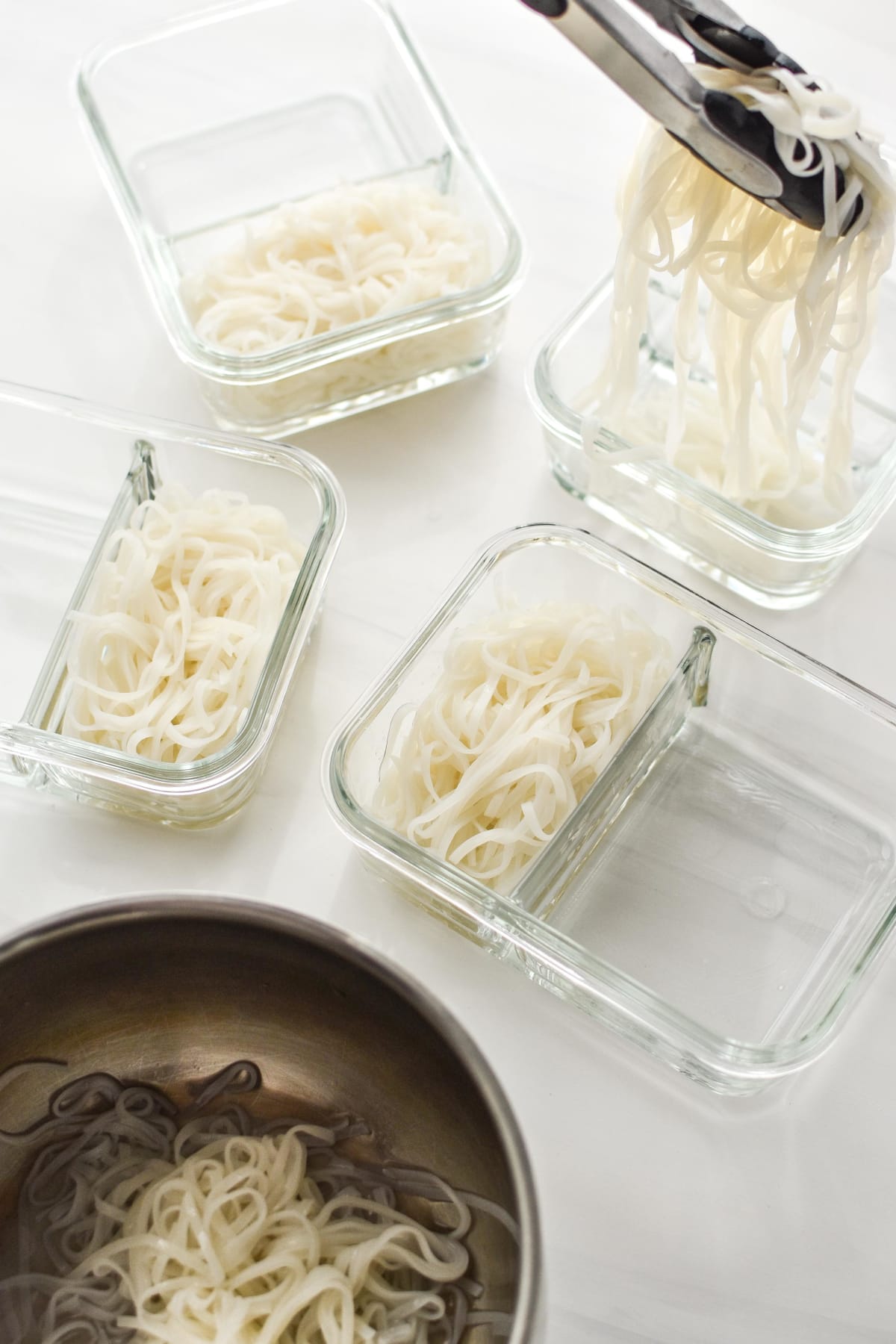 Slow Cooker Peanut Chicken Noodles Meal Prep