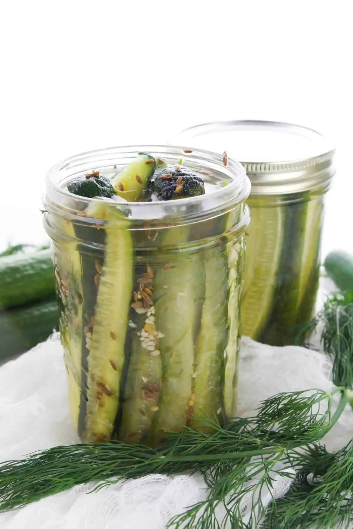 Refrigerator Garlic Dill Pickles