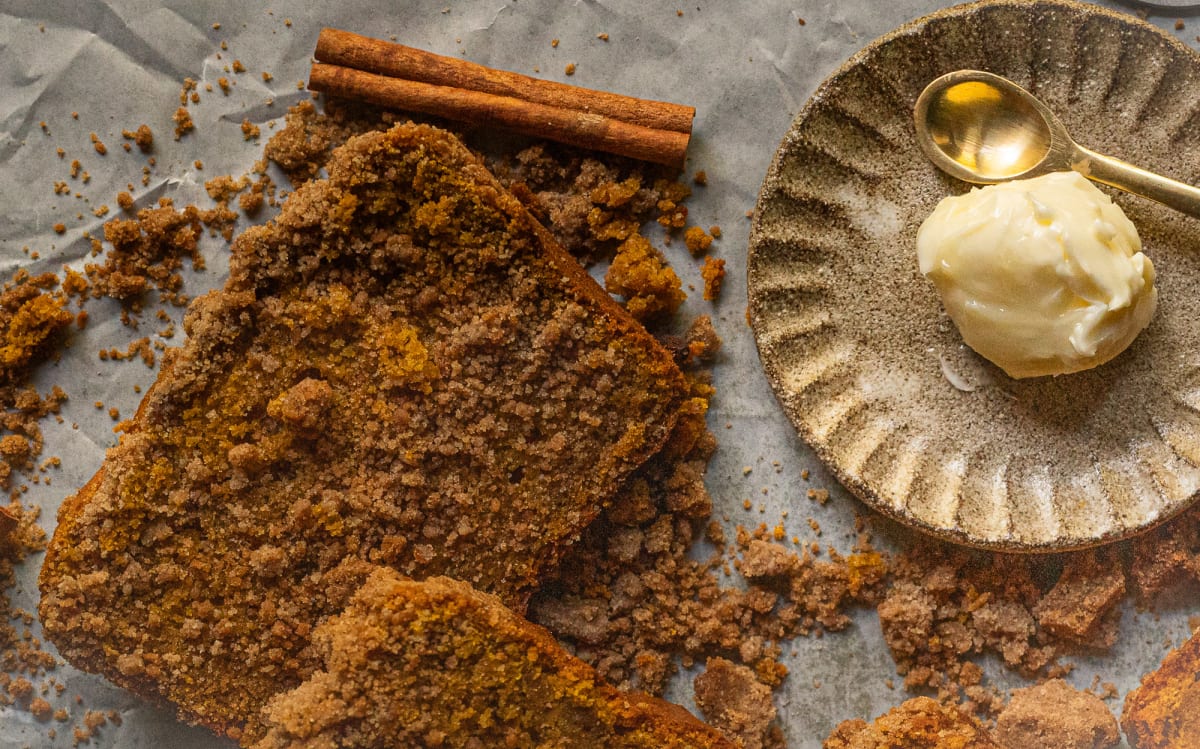 Pumpkin Chai Bread with Brown Butter & Cinnamon Crunch Top
