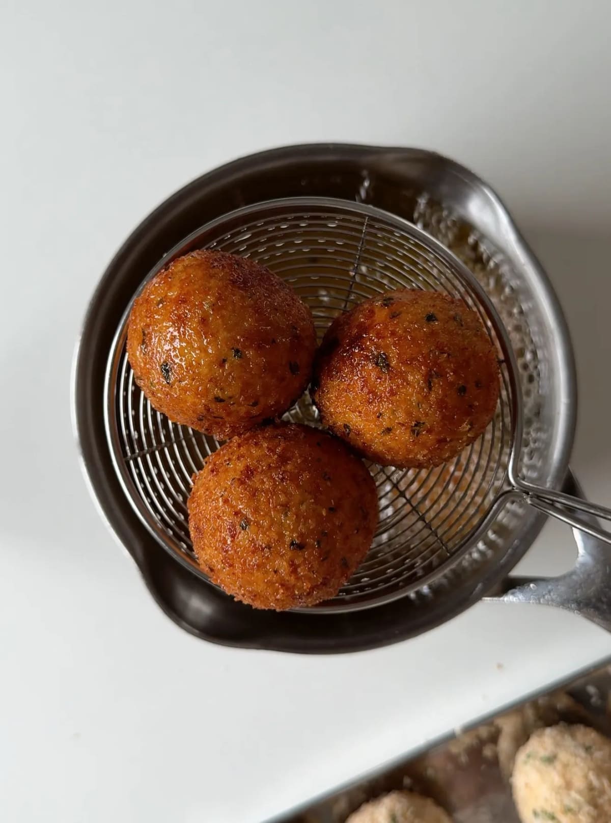 Crispy Cheese Stuffed Potato Balls