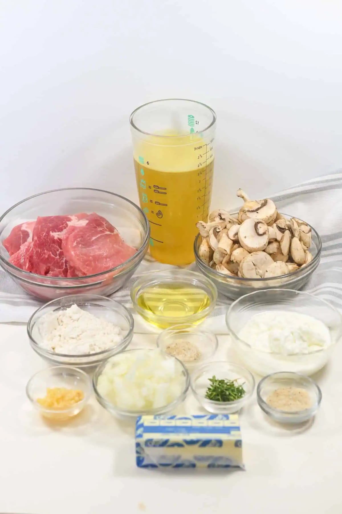 Pork Chops with Mushroom Gravy