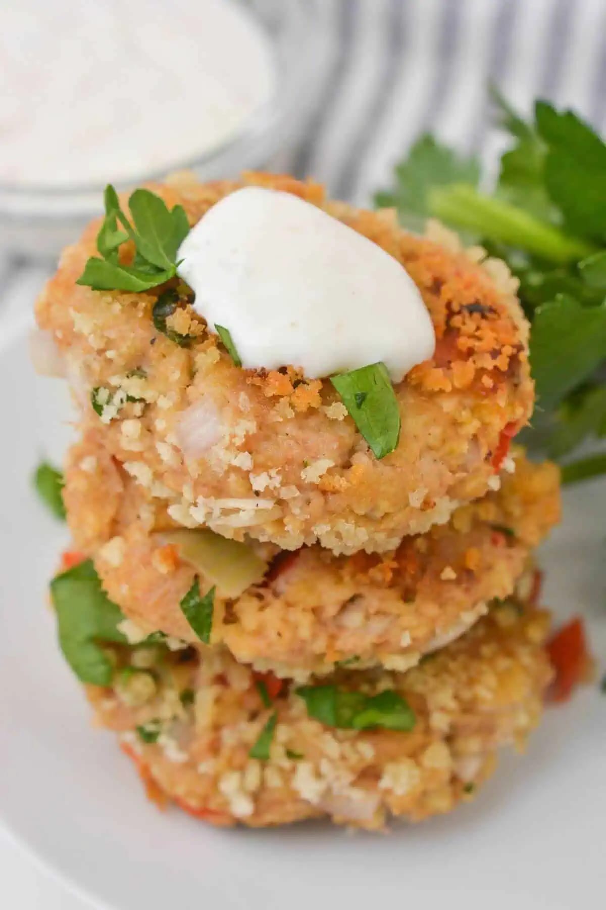 Tuna Cakes with Garlic Lemon Aioli
