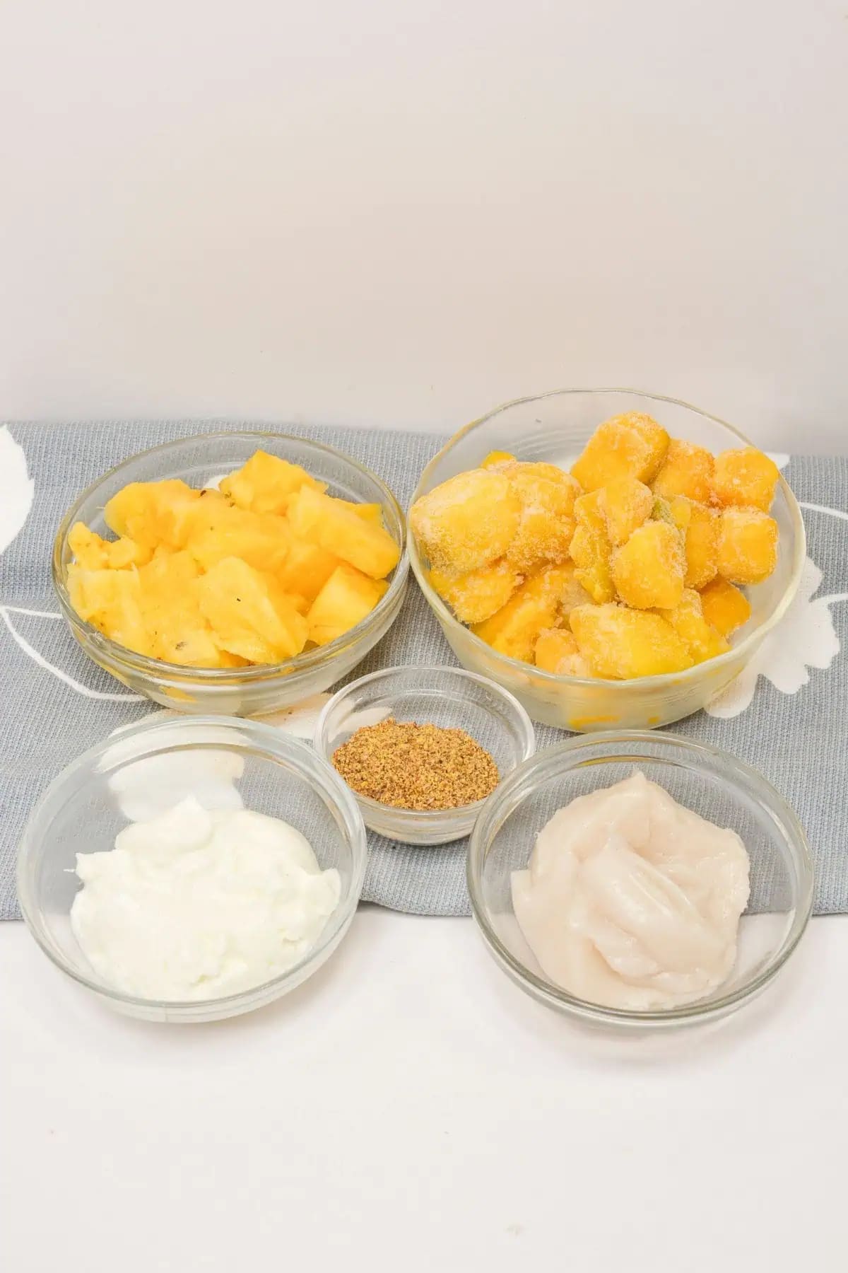 Mango Pineapple Smoothie