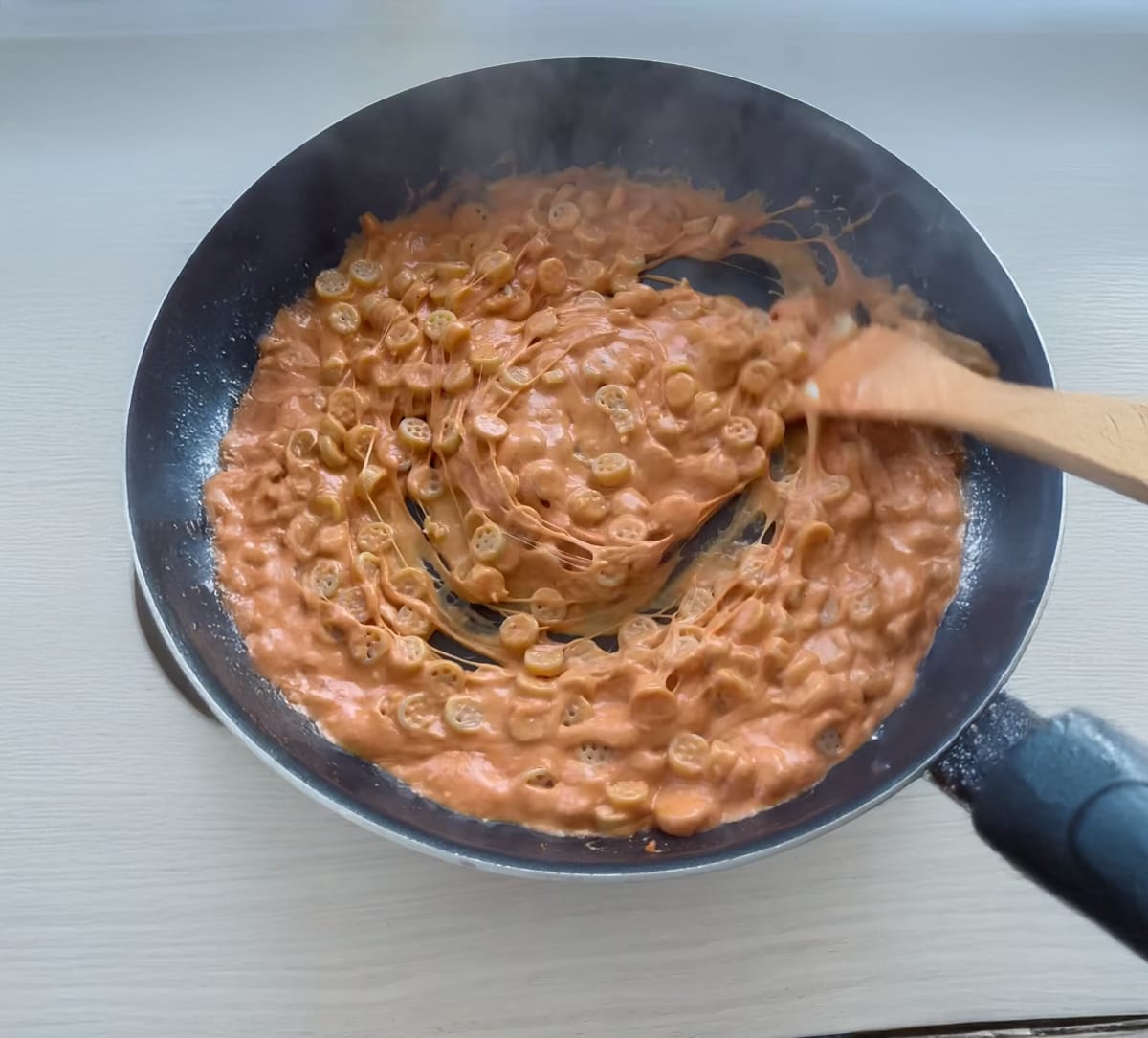 Vodka Mac & Cheese Pasta