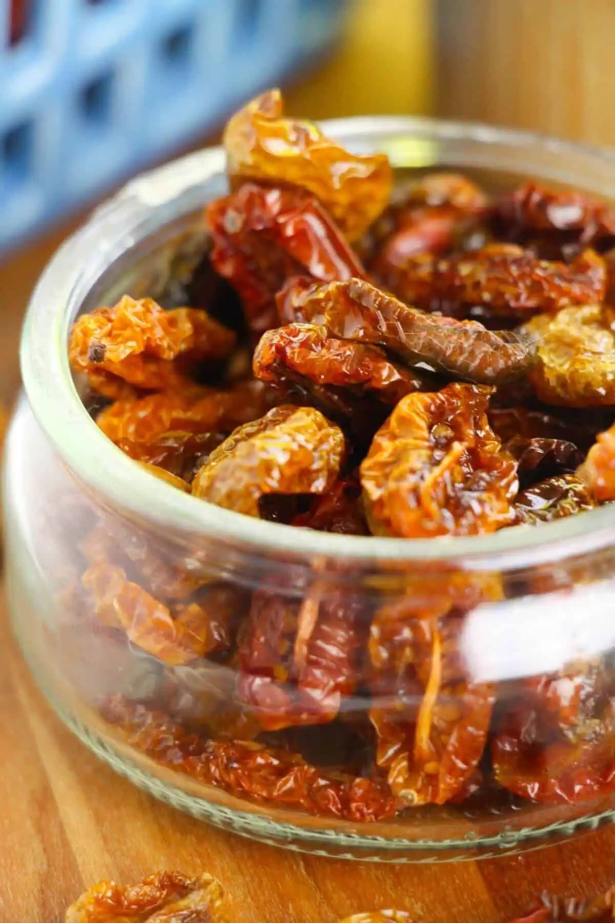 Dried Tomatoes in the Oven